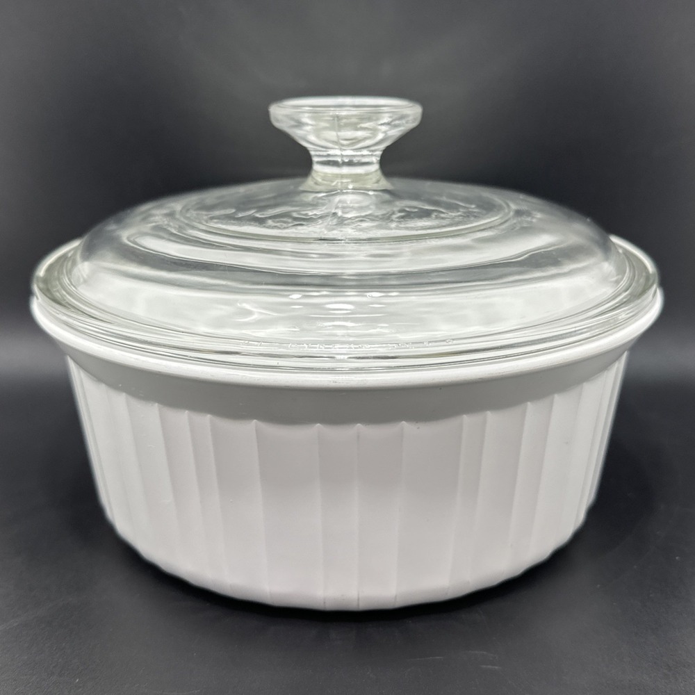 Corning Ware French White 1.6 liter Round Casserole Dish F-5-B & Pyrex Lid G-5-C